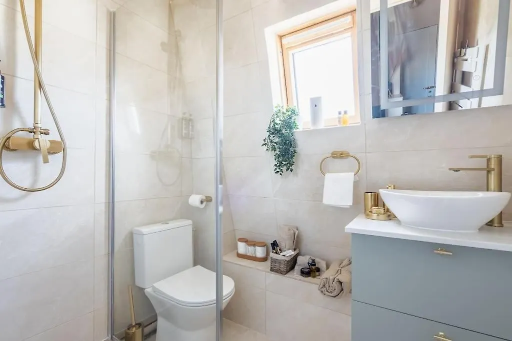 Studio Luxe Paris Apartment