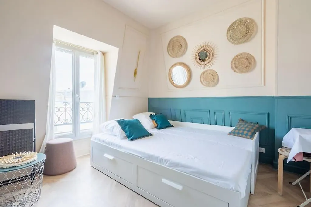 Studio Luxe Paris Apartment